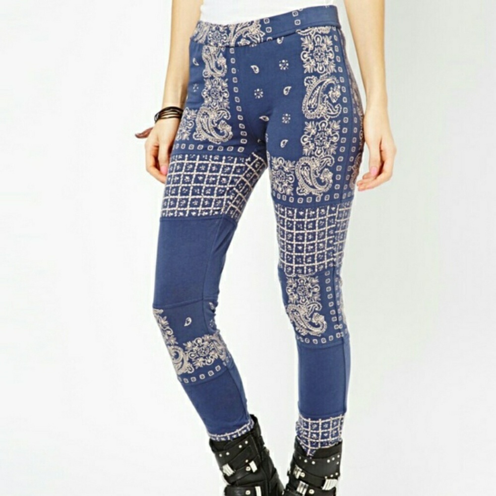Free people bandana print leggings sz. S nwt
